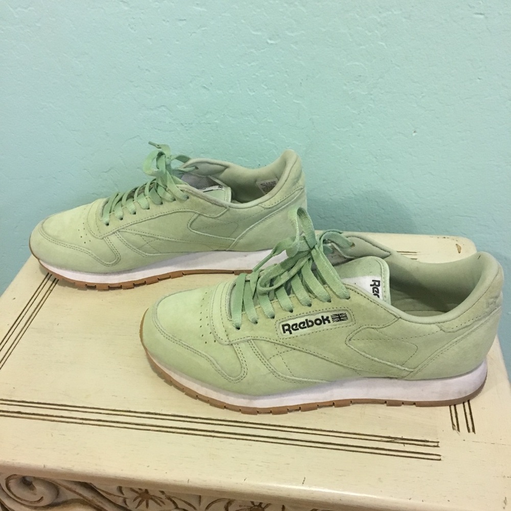 Reebok Classics Green Suede Shoes